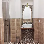 La Maddalena بيت ضيافة 3*